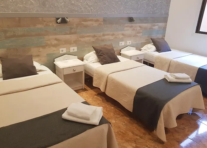 Santa Cruz de Tenerife hotels near Municipal Market Our Lady of Africa La Recova