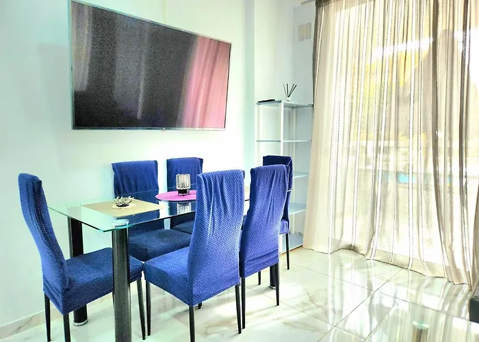 Modern Pool Front Apartment In Las Americas Playa de las Americas 