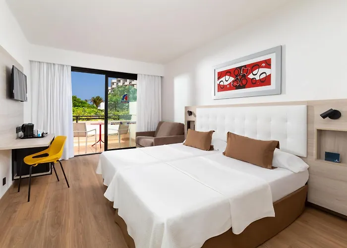 Casino Hotels in Playa de las Americas (Tenerife) near Siam Park