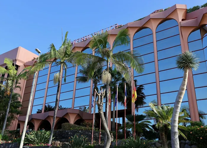 Puerto de la Cruz (Tenerife) Hotels With Jacuzzi in Room near Risco Belle Aquatic Gardens