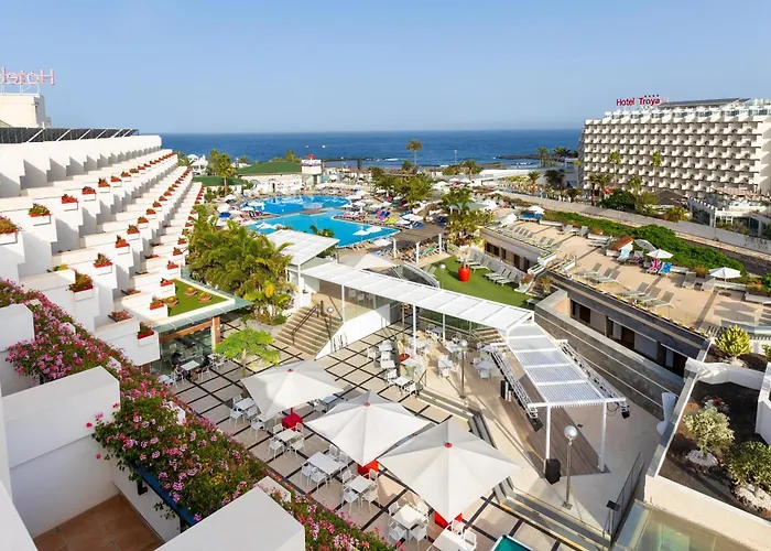 Playa de las Americas (Tenerife) Hotels for Romantic Getaway near Siam Park