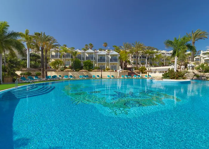 Playa de las Americas (Tenerife) hotels near Aqualand