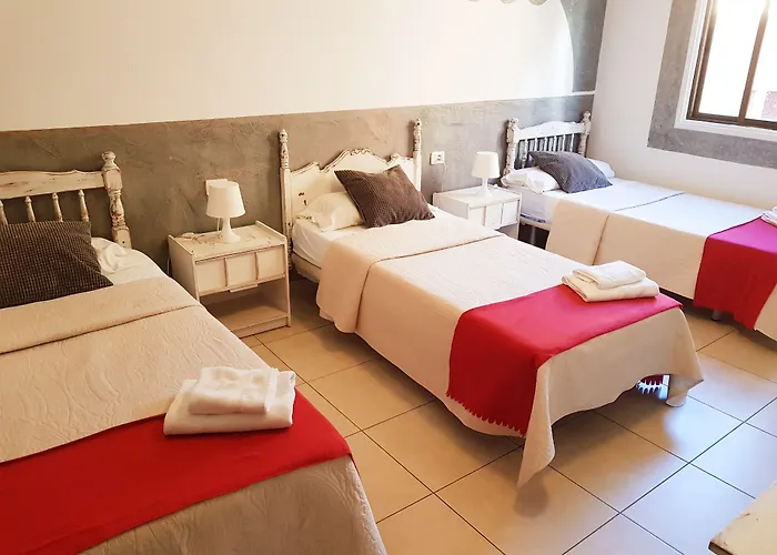 Santa Cruz de Tenerife Pet Friendly Lodging and Hotels near Municipal Market Our Lady of Africa La Recova
