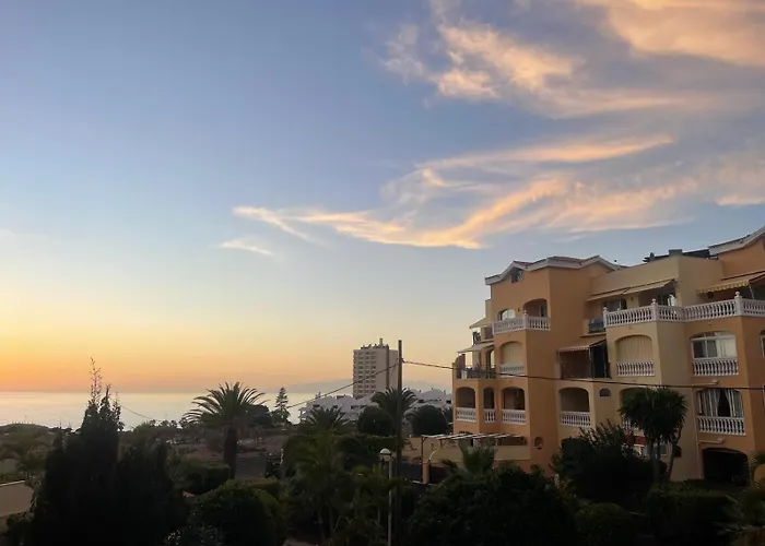 Pet friendly Apartamento Pargue Tropical Los Cristianos 